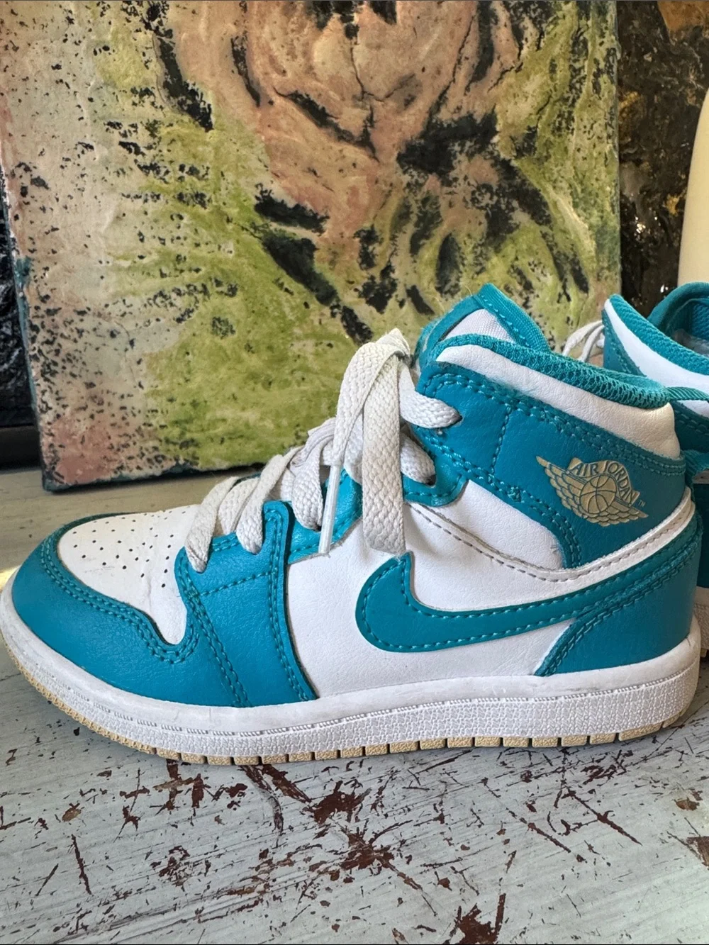Jordan Kids' Teal and White Mid Sneakers 11.5